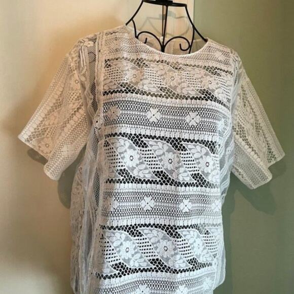 Valentino Lace Short Sleeve Shirt White size 6 - Picture 3 of 10